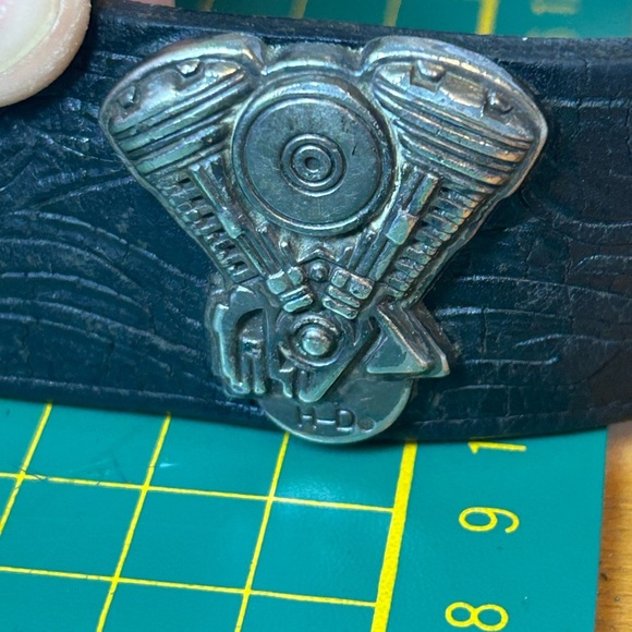Rare Vintage Harley Davidson silver engine studded flame embossed leather belt - Picture 5 of 15
